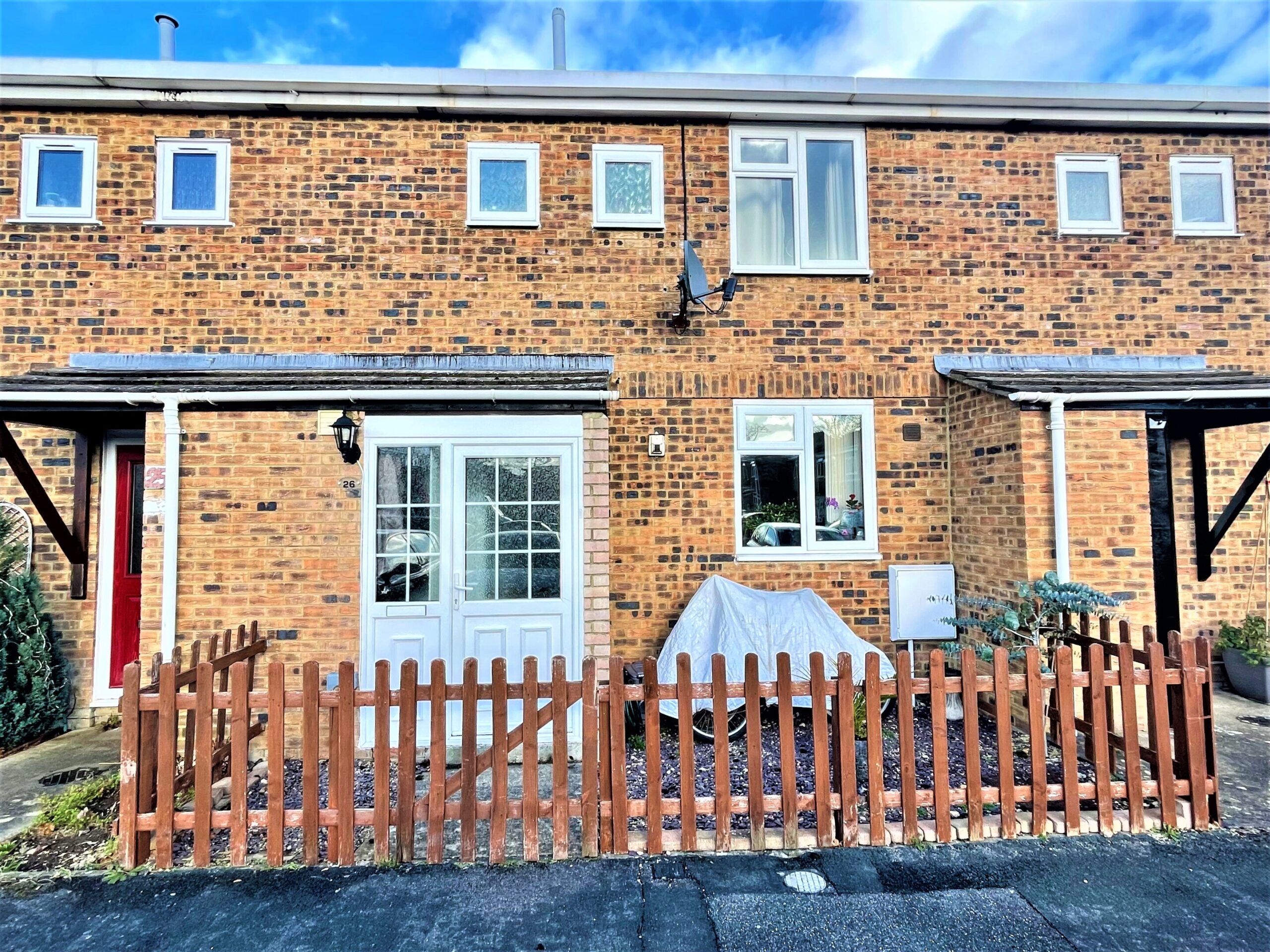 The HK House – Family Friendly Near To Blenheim Palace & Oxford City Centre